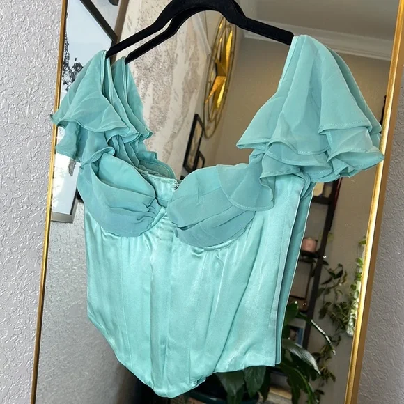 HOUSE OF CB 'Isabella' Jade Ruffle Sleeve Corset NWOT - Picture 15 of 15